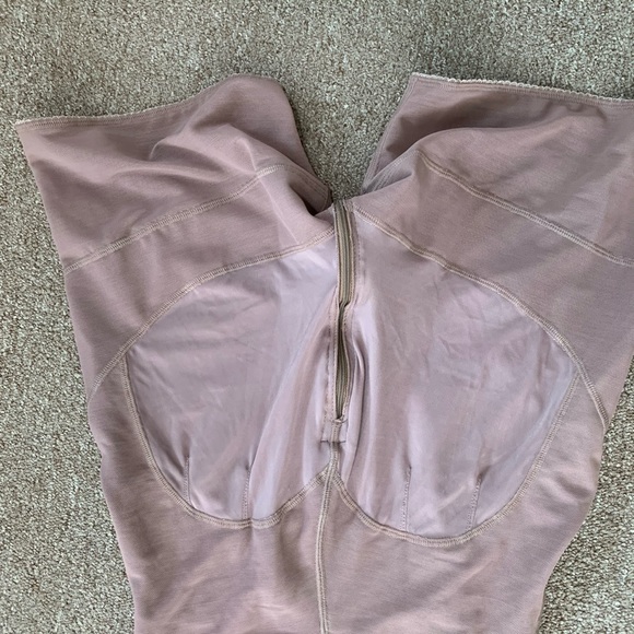 SALE - Faja Colombiana - Picture 4 of 4